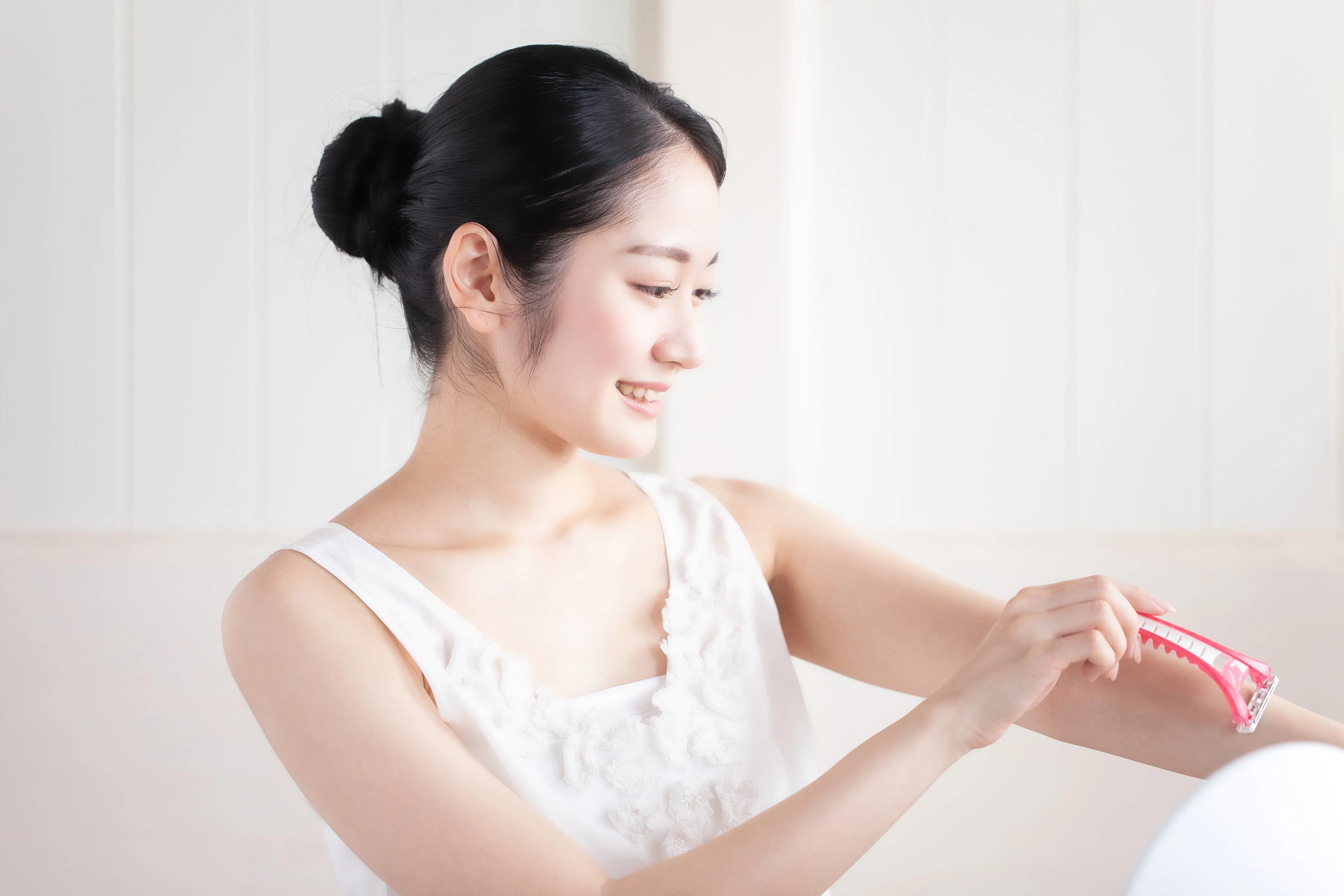 あさぶ皮フ科クリニックは札幌市の麻生にある皮膚科・美容皮膚科・皮膚外科・小児皮膚科です。Webからの予約が可能です。どんな些細なことでも皮膚症状でお悩みならお気軽にご相談ください。